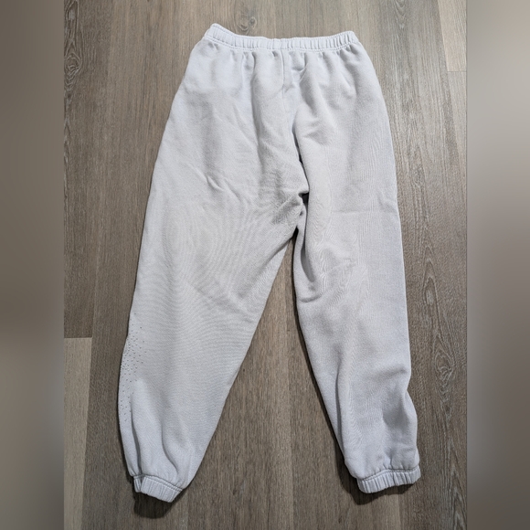 PINK Victoria's Secret Lot Bundle Of 2 Sweatpants - Preloved - Picture 11 of 11